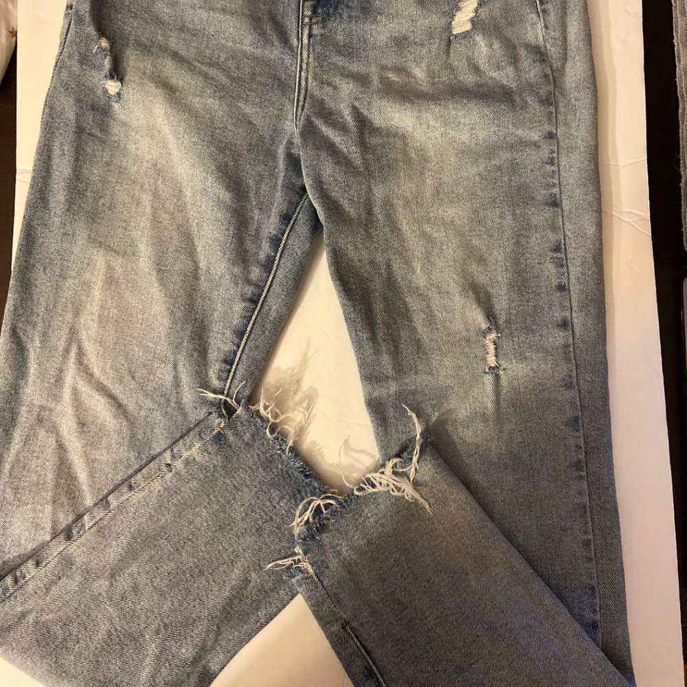 Pistola Cara High Waist With Distressin, Cropped Ankle and Raw Hem, Size 28